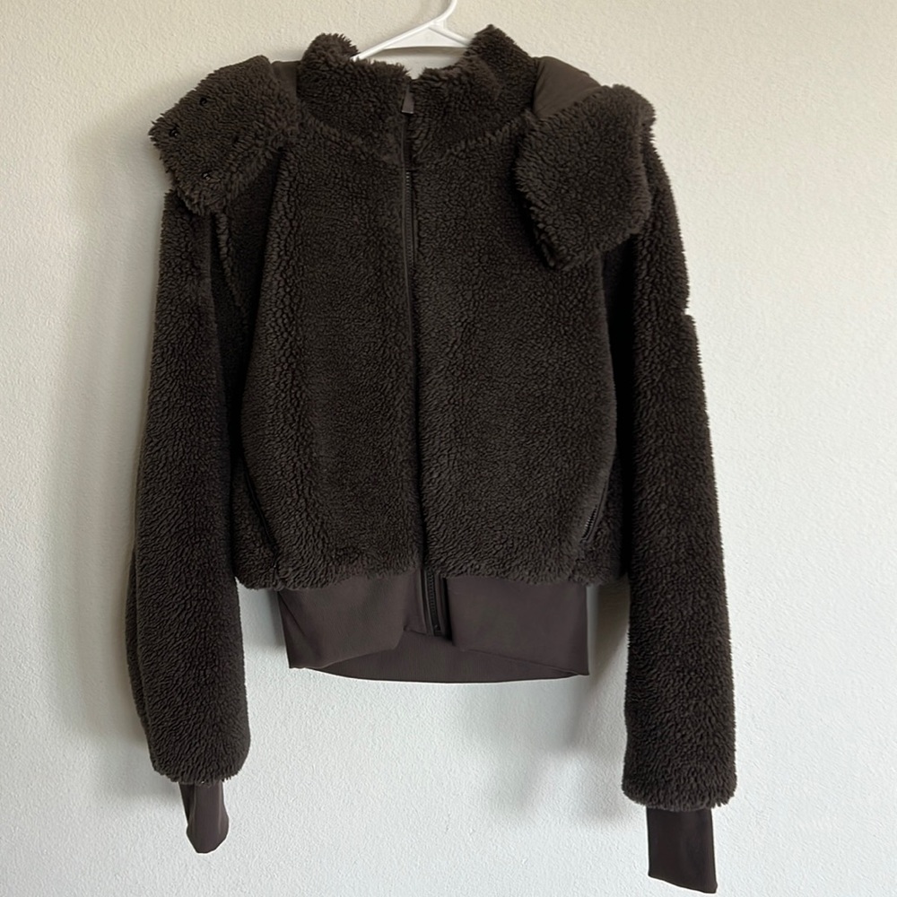 Alo Sherpa jacket
